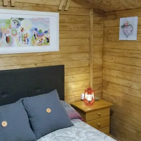 Casa *